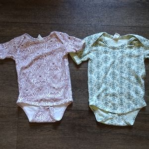 KQ printed onesie bundle